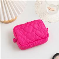 Heart-Quilted Cosmetic Bag – Soft and Stylish Makeup Organizer Pouch